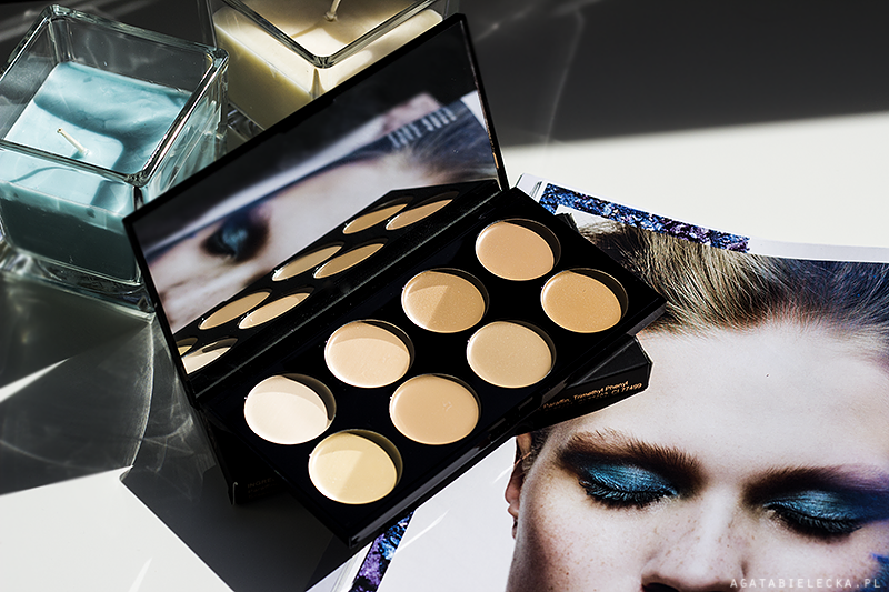Makeup Revolution - paleta korektorów Ultra Cover And Conceal Palette, Light - AGU BLOG | kosmetyczny | blog o kosmetykach